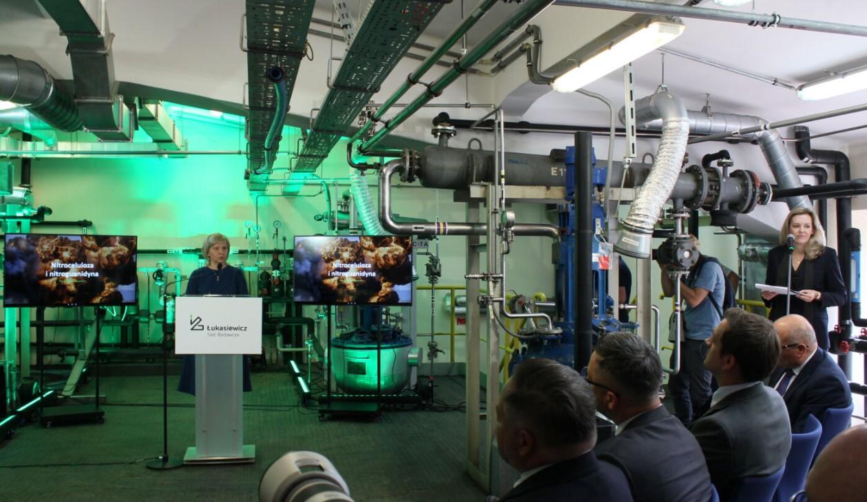 Łukasiewicz rozwija technologie dla suwerenności Polski w produkcji amunicji