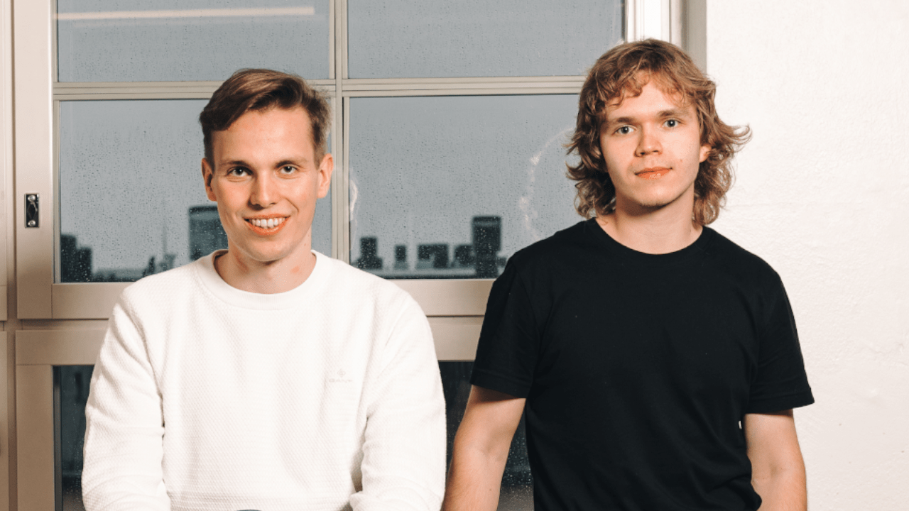 „Dowolny samochód, w dowolnym miejscu, w dowolnym czasie” – fiński Bahn Express pozyskuje 5 mln EUR na ekspansję do Polski