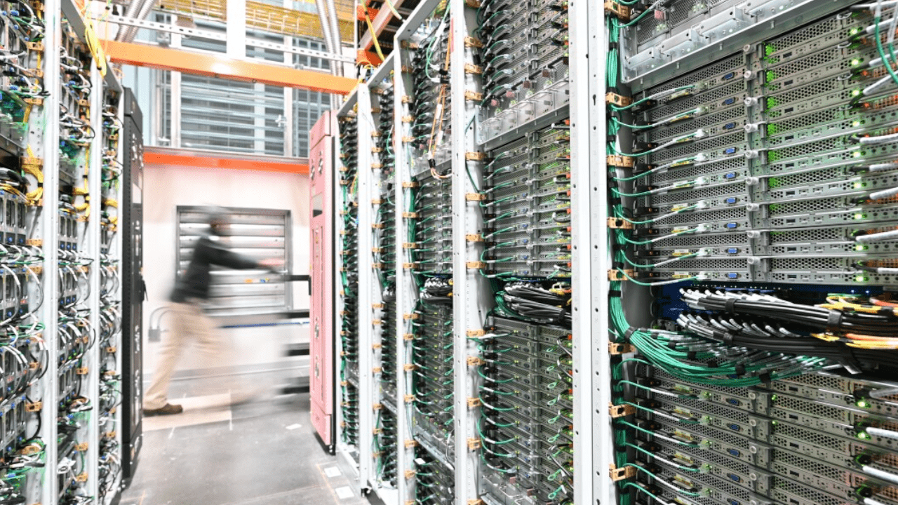 Europa ma nową fortecę. I nie, nie jest to Fort Trump. Amazon uruchamia „Europejską Suwerenność”