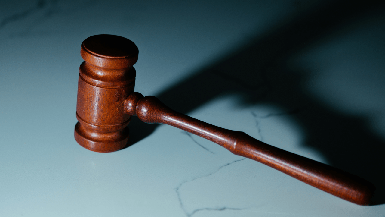 „Wiedzieliście, a nie zrobiliście nic”: ostre przesłuchanie Marka Zuckerberga w Waszyngtonie