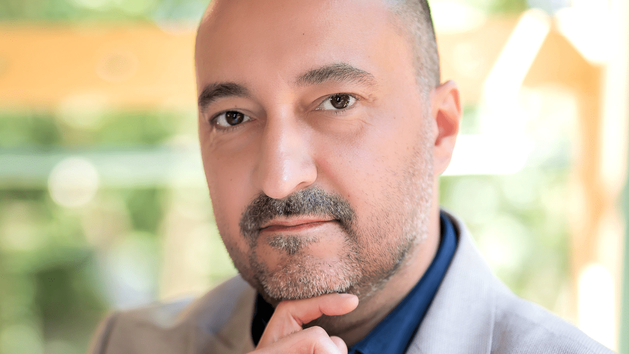 Silny sygnał z Brukseli – PE chce przejrzystości i należnych wynagrodzeń dla twórców w rynku GenAI