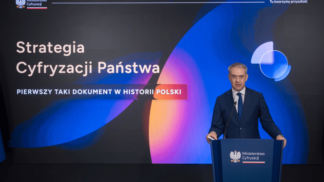 Rząd przyjął kurs na cyfrową Polskę. Powstała strategia rozwoju do 2035 roku