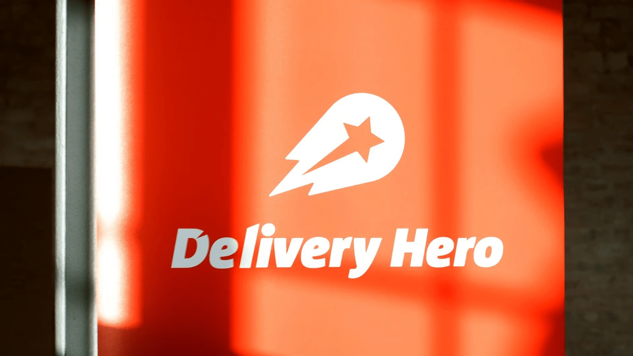 Globalne trzęsienie ziemi na rynku dostaw. Uber przejmuje giganta Delivery Hero za 13 miliardów euro
