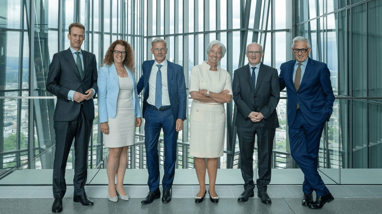 EBC: AI to „dwustronne ryzyko” dla stabilności finansowej