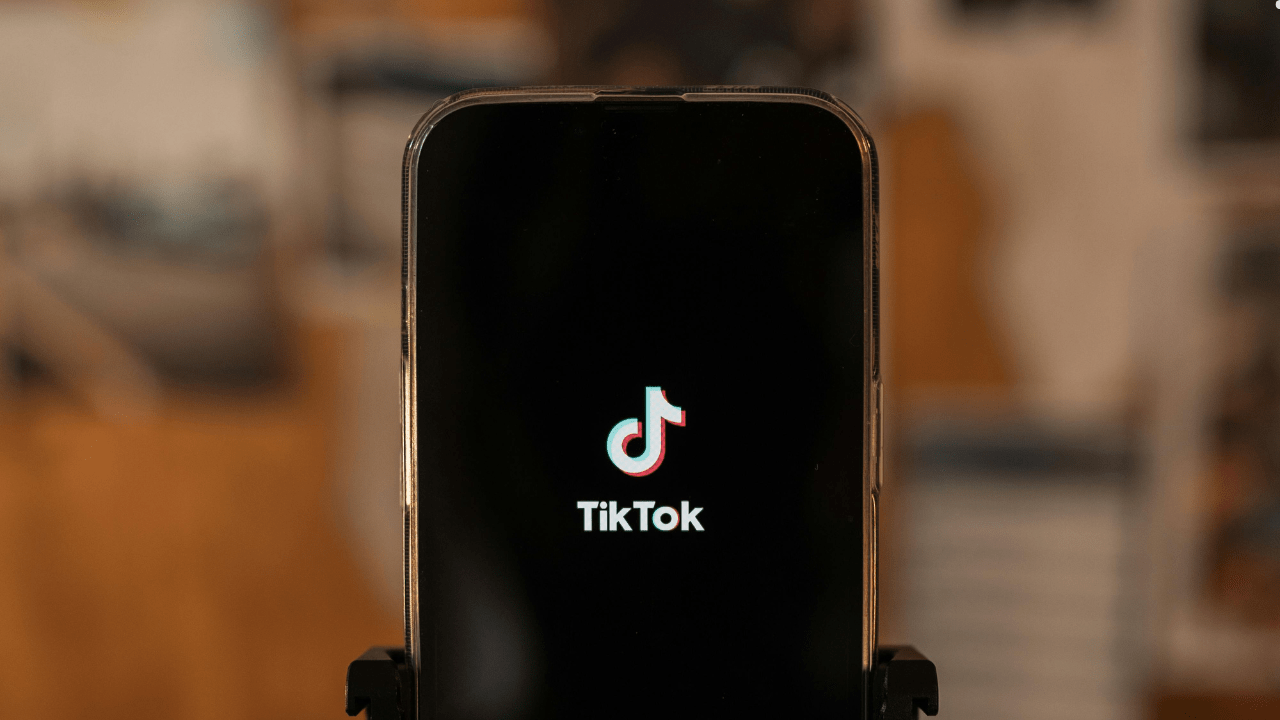 Przelew prosto w prywatnej wiadomości. TikTok rozwija własny system płatności